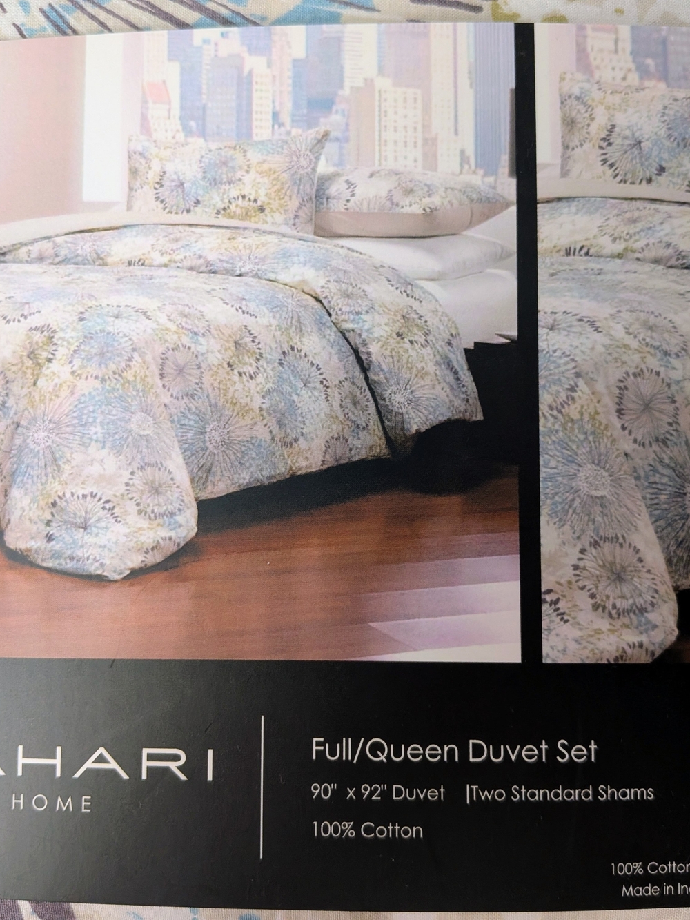 Tahari Full/Queen Duvet Cover in Pale Blue, Cream & Soft Green, 100% Cotton